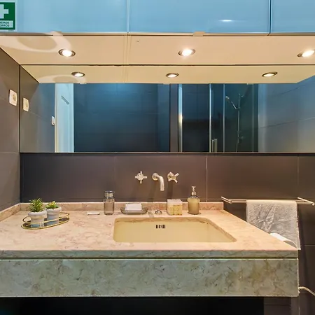 Casa Portuguesa Teixeira Daire *